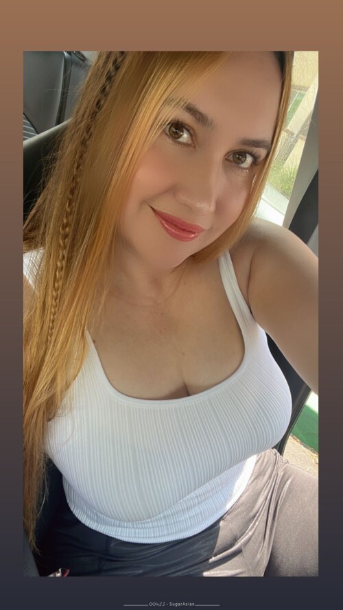 Latina Sara @ SFV