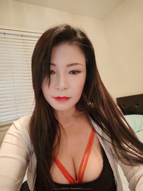 Moon 小月 @ SGV