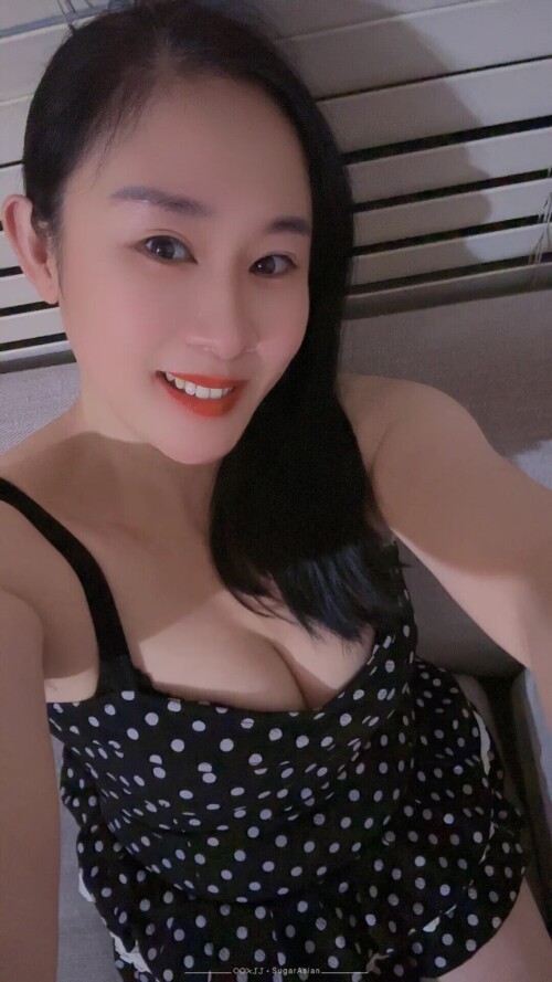 Lily BBFS 28yo @ SFV