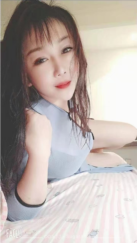 Rose 23yo