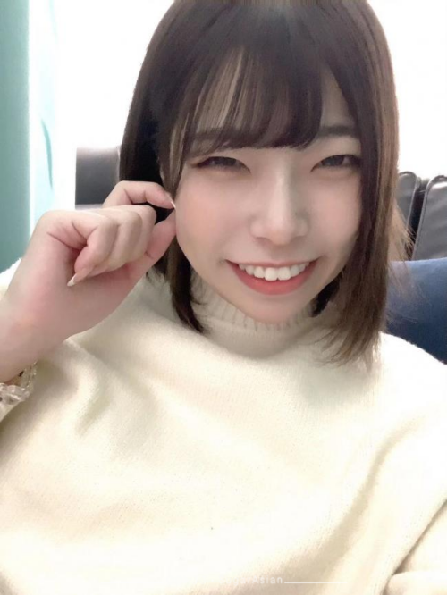 Yumi 由美 158 98 34B 22yo