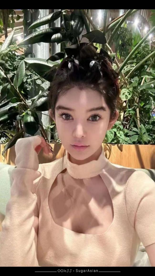 Molly 茉莉 160 102 34C