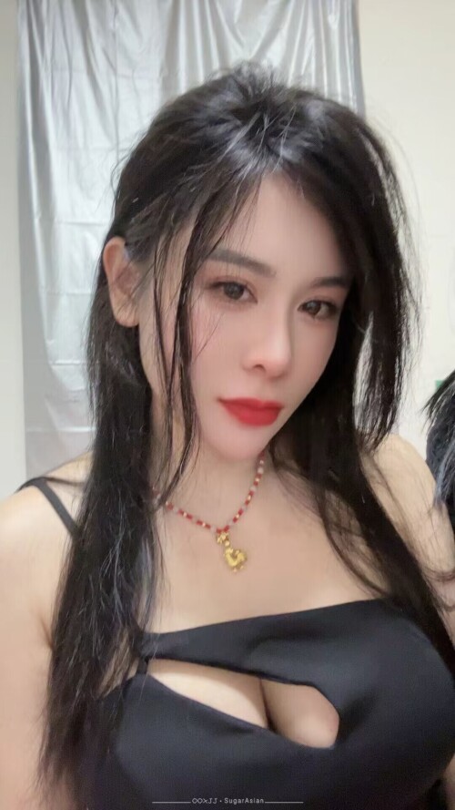 Linda 鈴鈴：身高158，体重100，胸围34c《戴套》
