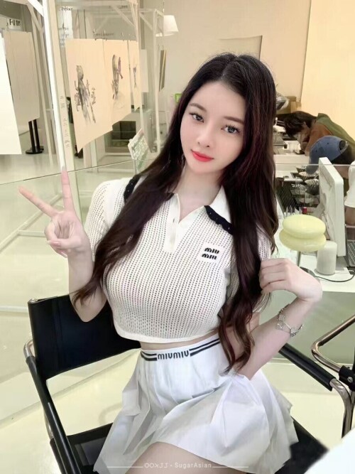 a8305c8076c618b6fac430e59171ec5.jpeg