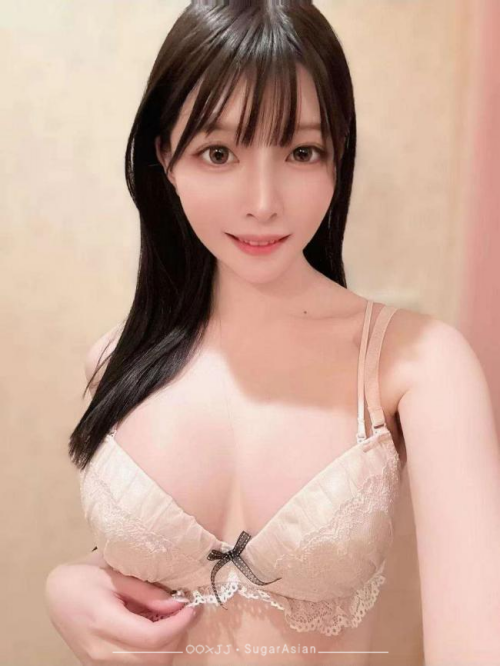 Orange 桔子 167 110 34C 23yrs