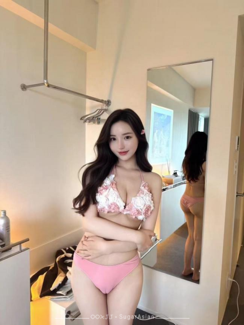 Lily Japanese 165 105 34D 21yo